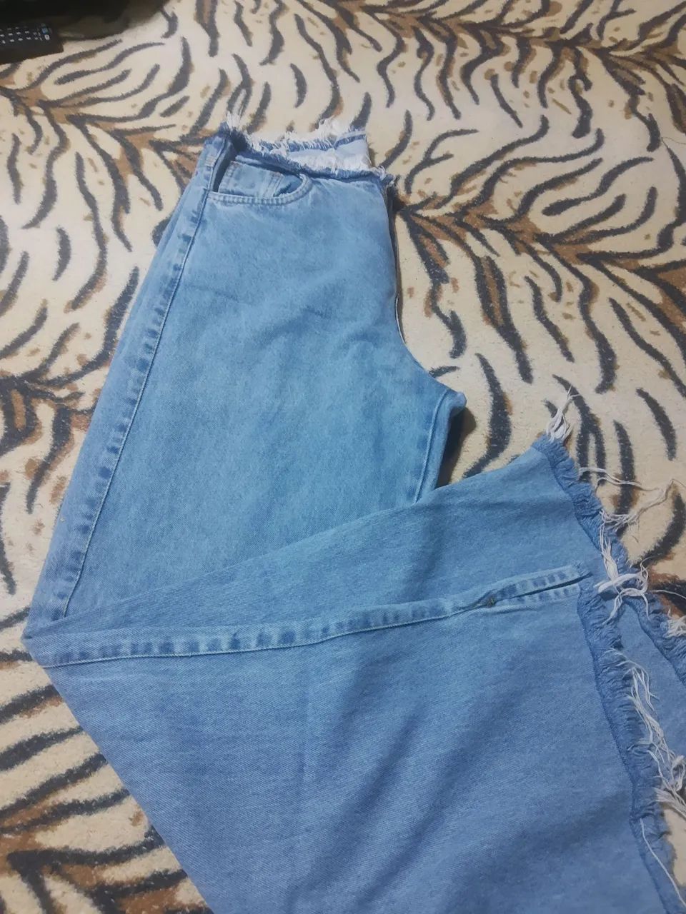 Calça jeans feminina 