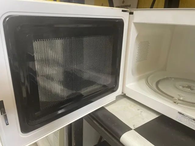 Micro-ondas Consul 18L 127v (Usado) - Foto 3