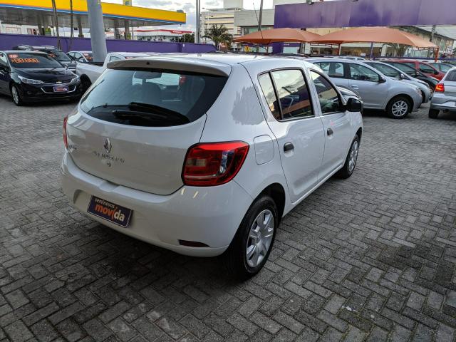 Renault Sandero - Foto 2