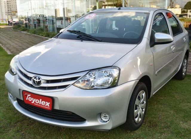 TOYOTA ETIOS 1.5 X SEDAN 16V FLEX 4P MANUAL - Foto 3