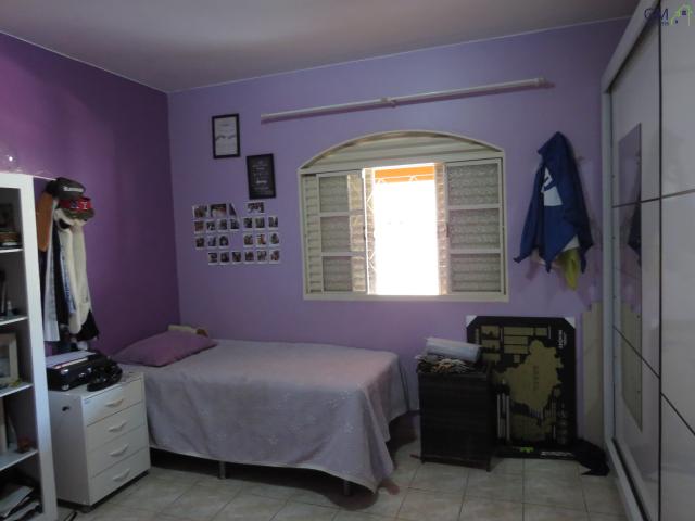 Vendo casa no Setor de Mansões, 3 quartos / Suíte / Piscina / Churrasqueira / Próximo a ca - Foto 18