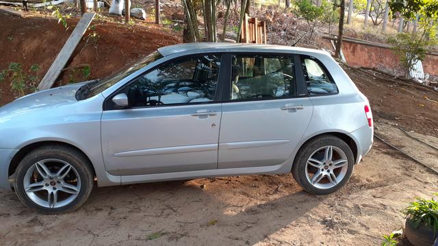 Fiat stilo 1.8 8v 2002/2003