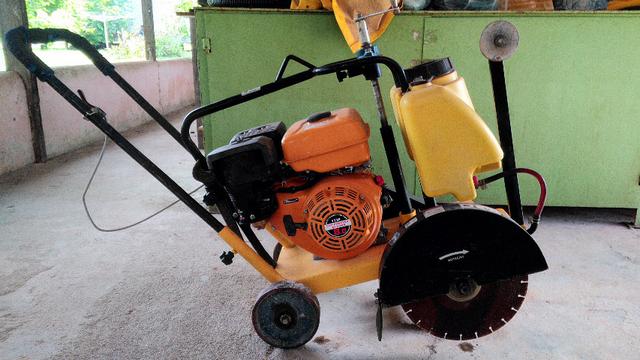 Serra para Cortar Piso e Asfalto à Gasolina SP93 Motor Lifan - CSM