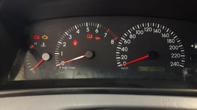 Toyota corolla xei 1.8 2º dono+revisões na concessonária+manual e chave reserva - Foto 7