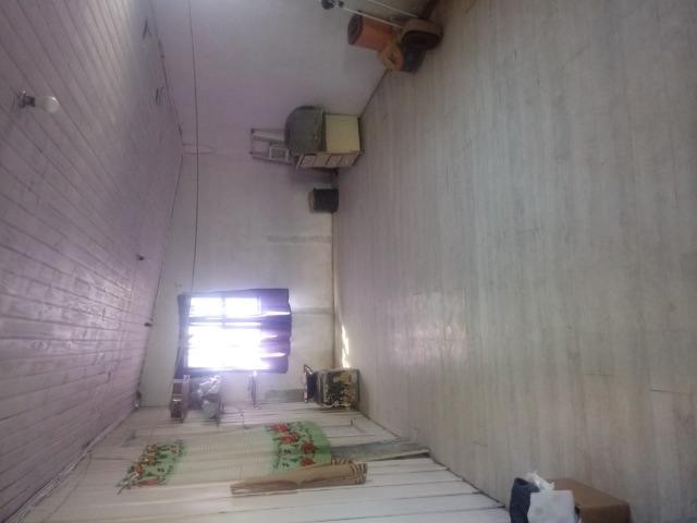 Venda de terreno com casa de madeira - Foto 11