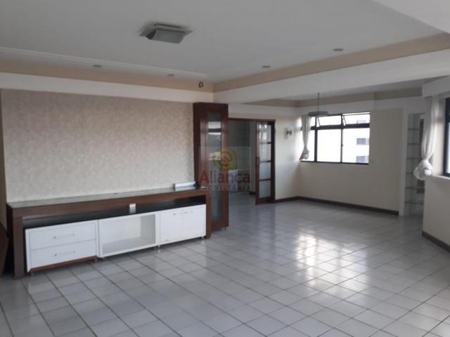 Apartamento para alugar com 3 dormitórios em Lagoa nova, Natal cod:LA-11235 - Foto 6