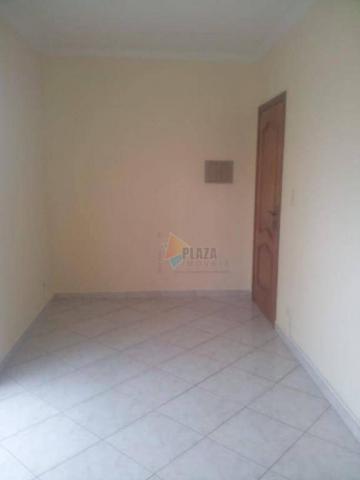 Apartamento com 2 dormitórios para alugar, 1 m² por R$ 1.800,00/mês - Vila Guilhermina - P - Foto 4