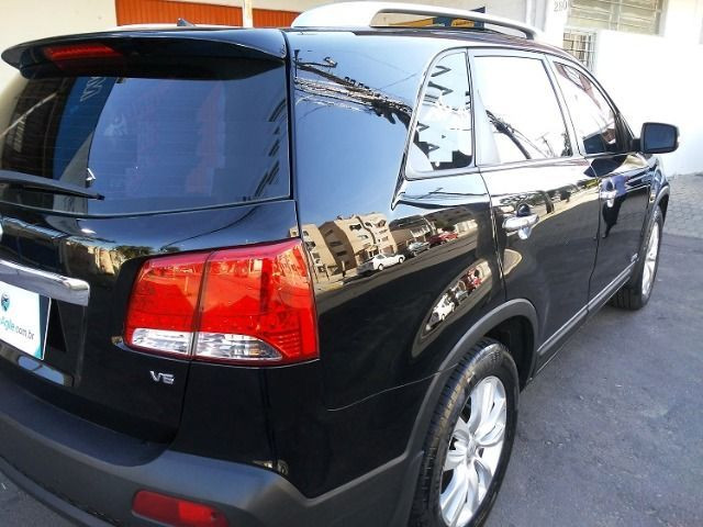 Kia Sorento 3.5 V6 AWD Autom. 7 Lugares ? 2012 - Foto 4