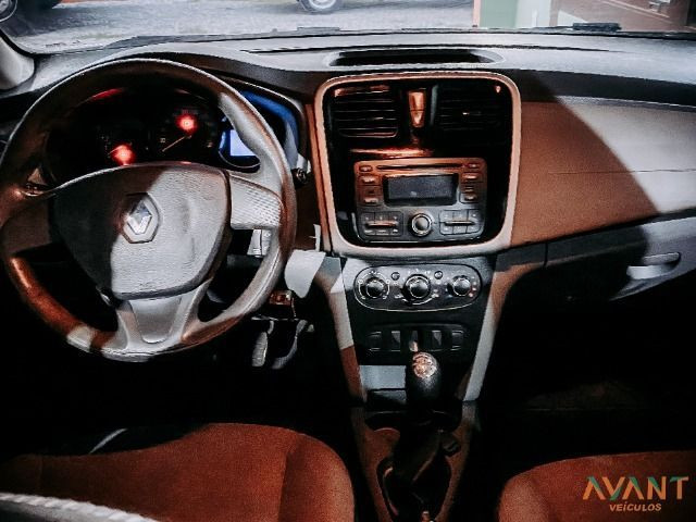 Renault Logan Expression 1.6 (Flex) 2016 - Foto 5