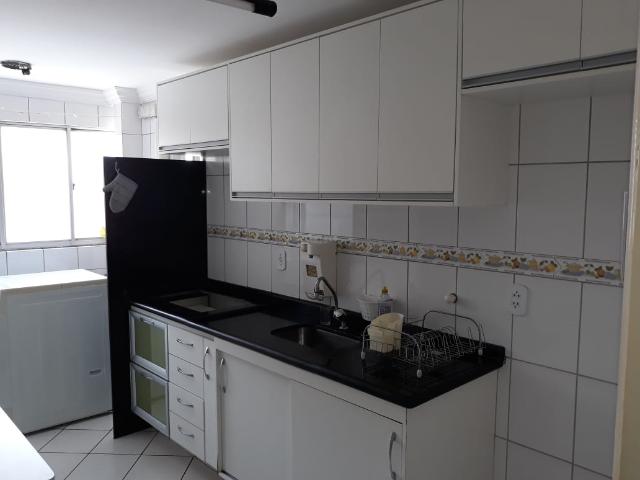 Apartamento com 3 quartos, armários e lazer