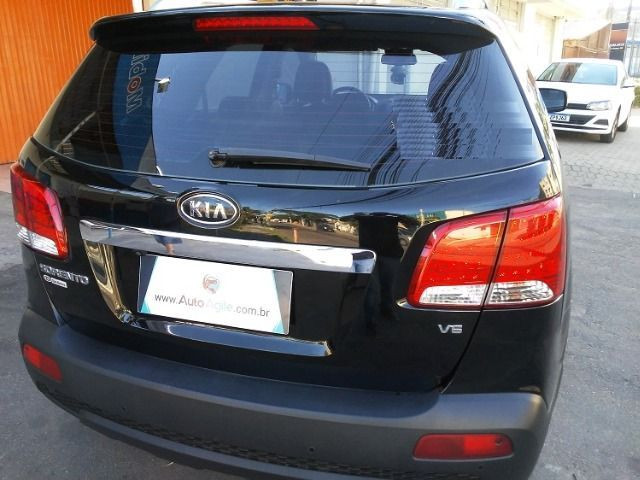 Kia Sorento 3.5 V6 AWD Autom. 7 Lugares ? 2012 - Foto 5