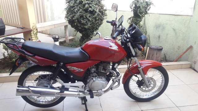 TITAN. 150 ESD COMPLETA MUITO NOVA
