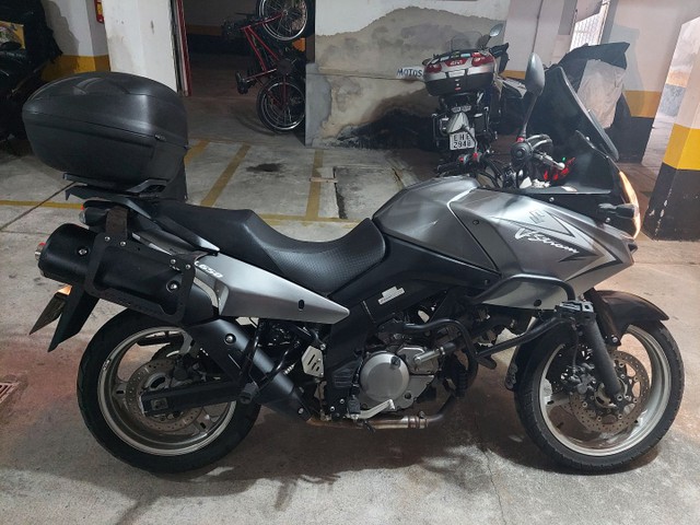 SUZUKI V-STROM DL650