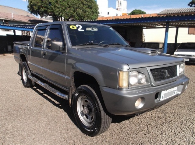 MITSUBISHI L 200 4X4 DIESEL 2002