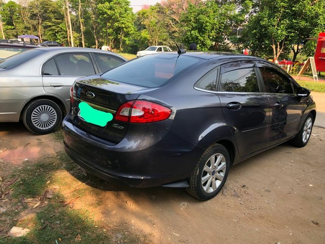 FIESTA SEDAN SE 1.6 16 V
