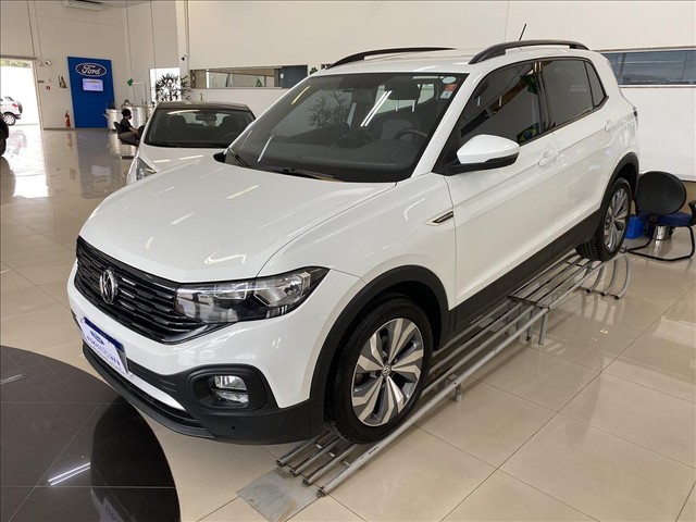 VOLKSWAGEN T-CROSS 1.0 200 TSI TOTAL FLEX COMFORTLINE AUTOMÁTICO