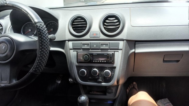GOL TREND 1.6 12/13