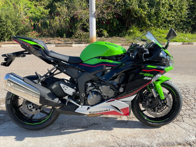 KAWASAKI NINJA ZX-6R 636 21/21 COM APENAS 200 KM!