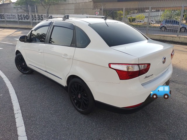 GRAND SIENA 2016 1.6 ESSENSE COM GNV