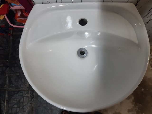 Lindo Lavatório com coluna grande branco neve