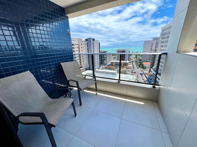 Excelente Quarto e Sala Vista Mar Mobiliado na Segunda Quadra da Praia de Ponta Verde