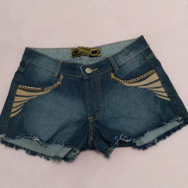 Bermuda Jeans Feminina Marca 23 Graus Número 40