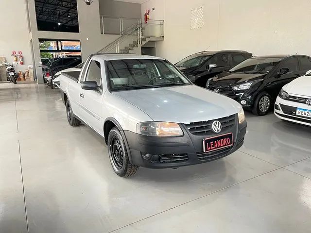 VW - Volkswagen Saveiro Cross 1.6 16v C.D. Prata 2021 - Dourados