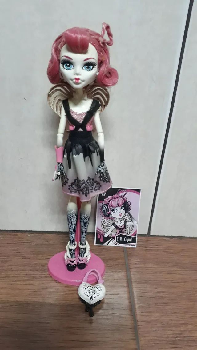 Boneca Monster High C.A.Cupid - Monster High