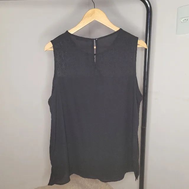 Blusa feminina preta - Tamanho 46 - Foto 2