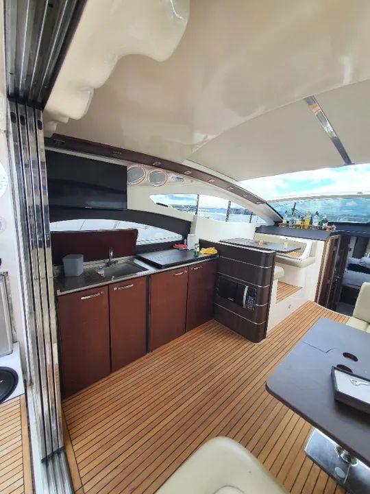 Phantom 500 HT 2007 com 2.188hrs motores diesel yanmar, gerador onan 11kvs, 25 + 1 passage - Foto 7