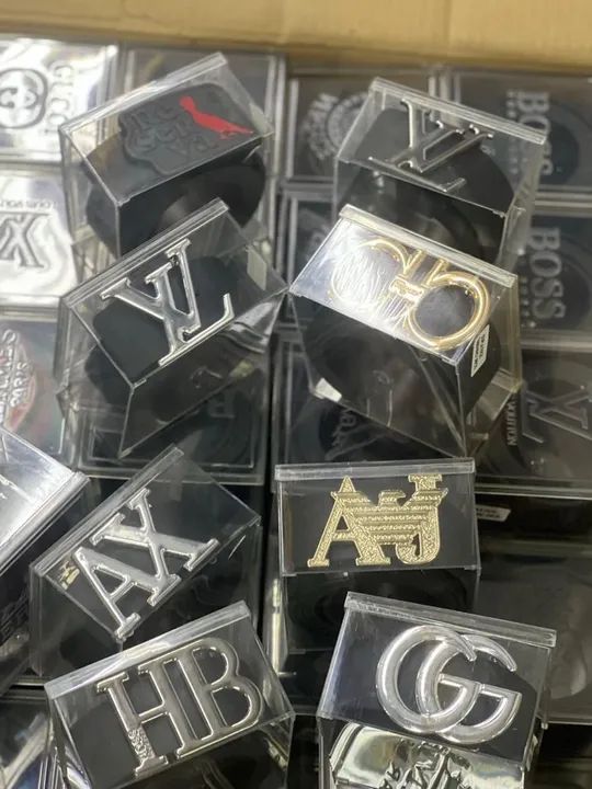 Cinto de grife  - Foto 3