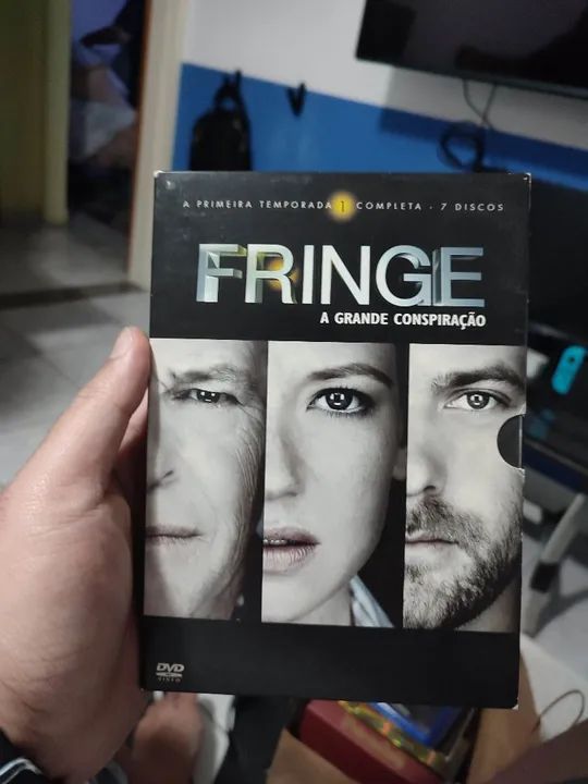 Fringe - A Grande Conspiração - 1ª Temporada Completa (7 Discos)