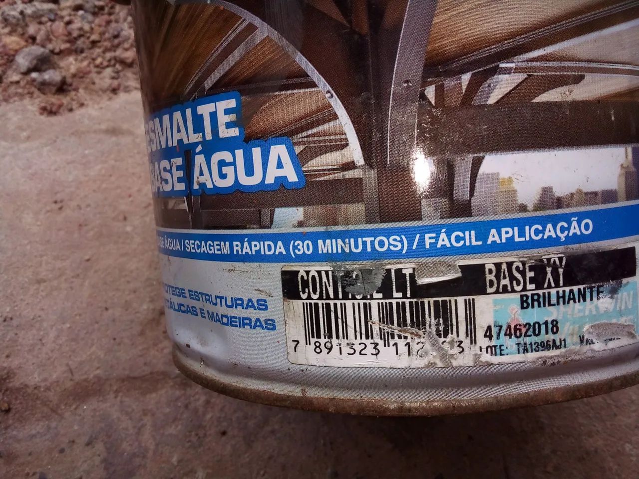 Vendo esse galão de tinta esmalte base d'água  - Foto 3