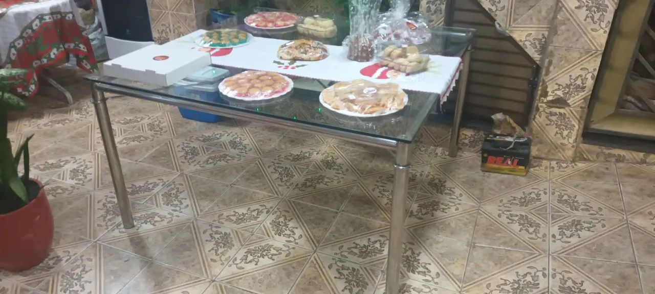 Mesa de Jantar tampo de vidro  - Foto 5