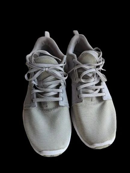 Tênis Reebok Cinza prata branco exclusivo tamanho 42.5 BR 42/43 10.5 US 28.5cm - Foto 2
