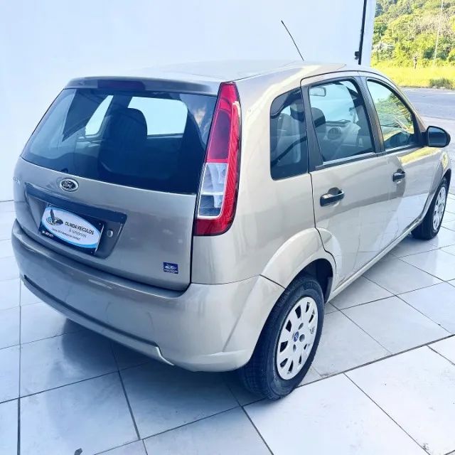 ""Fiesta Hatch 1.0 2011 Flex completo ( Beatriz ) - Foto 5