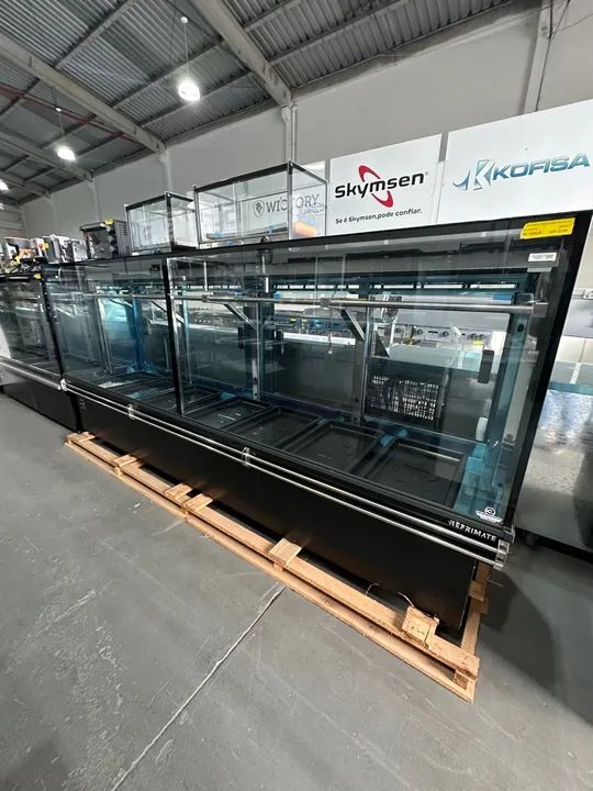 Balcão açougue 3 metros gancheira refrimate 