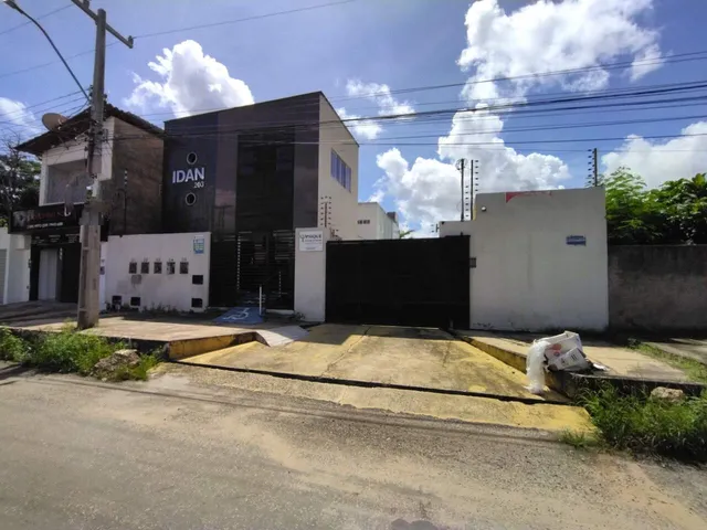 SALA COMERCIAL