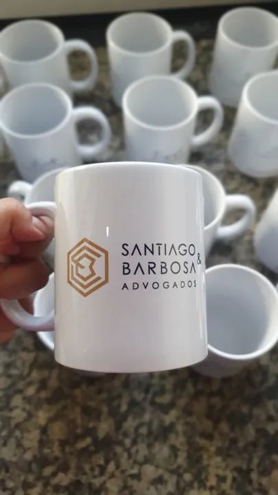 Caneca personalizada com sua logomarca brindes de natal confraternização
