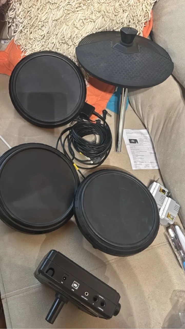 Bateria Eletrônica Compacta Simmons