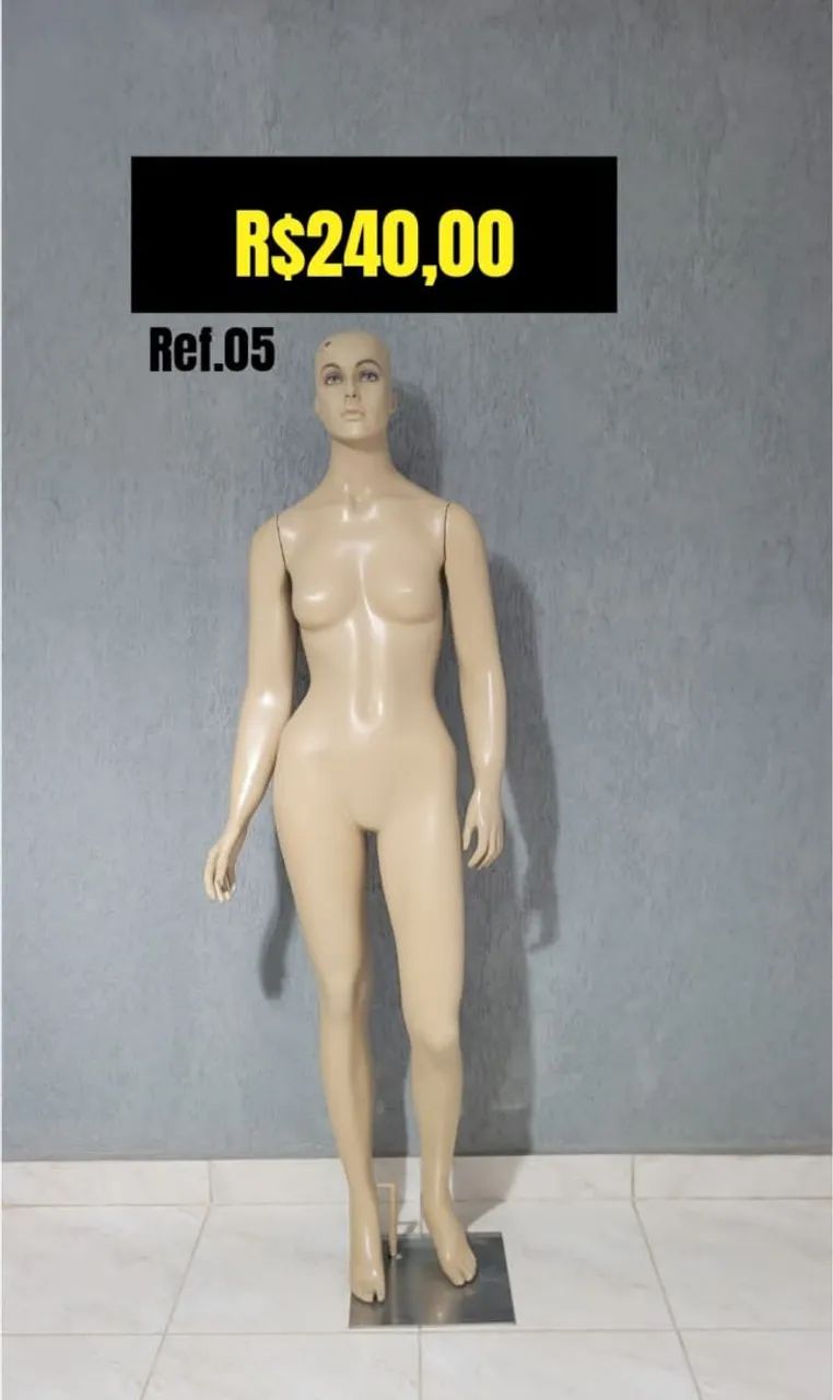 Manequim feminino de fibra 