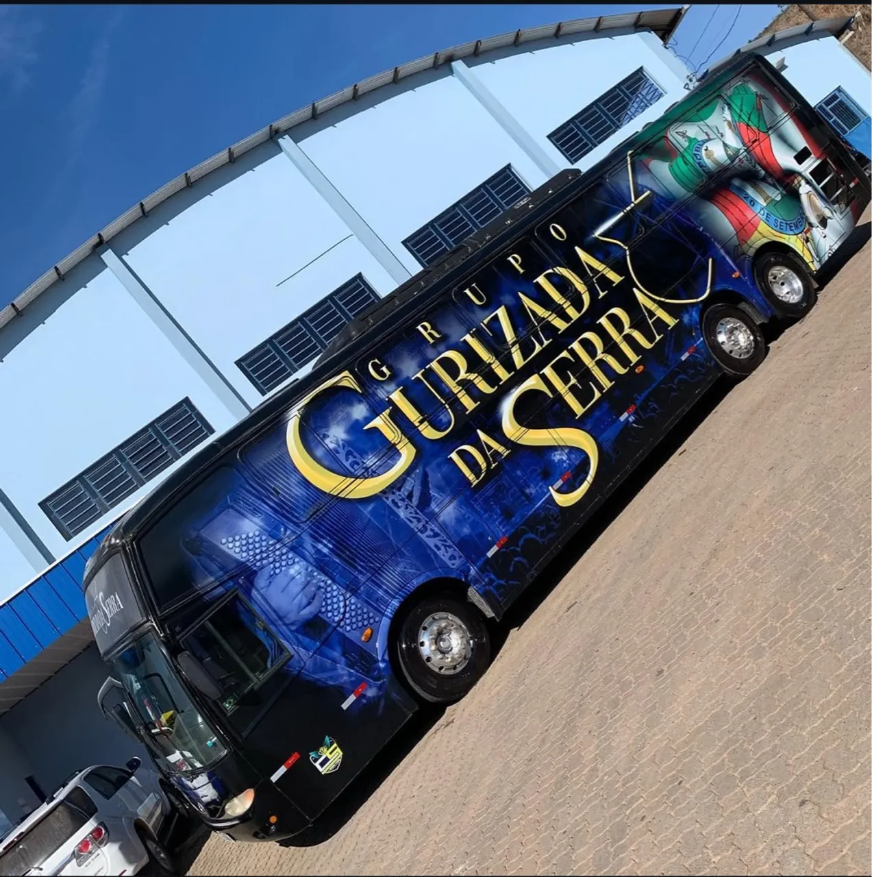 Ônibus Marcopolo GV150 - Ideal para Bandas
