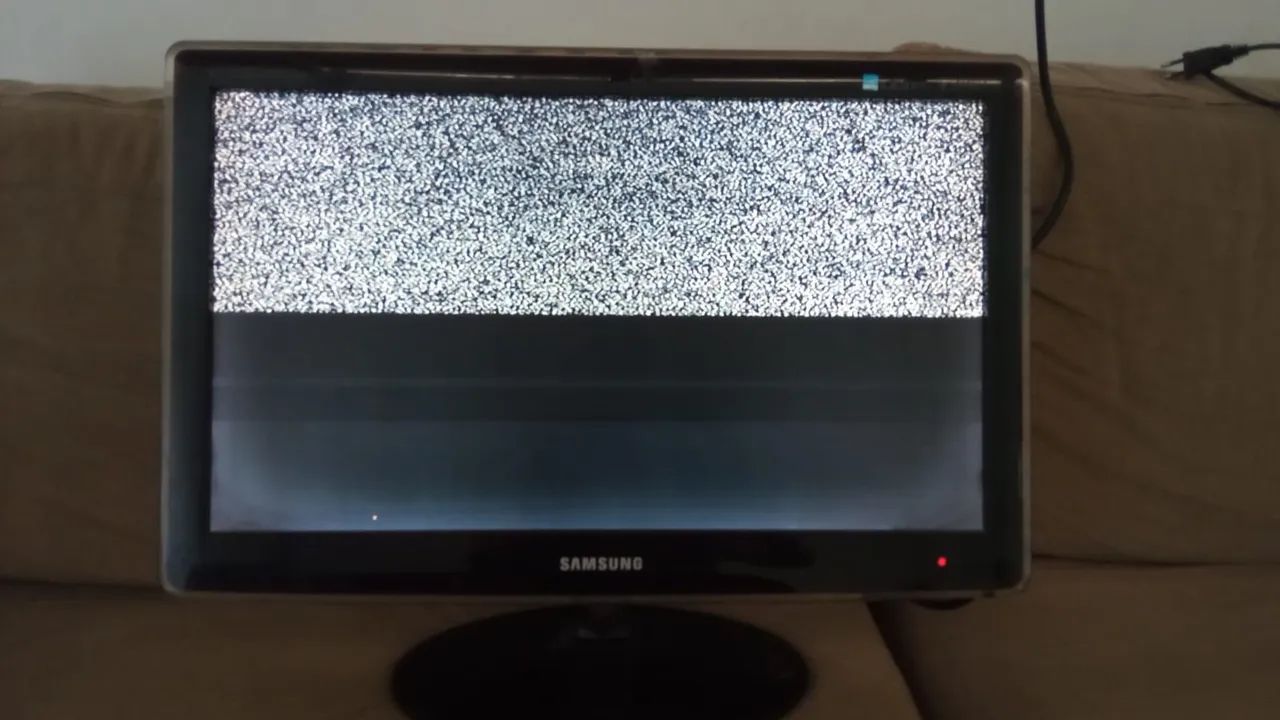 TV's para retirar peças  - Foto 5