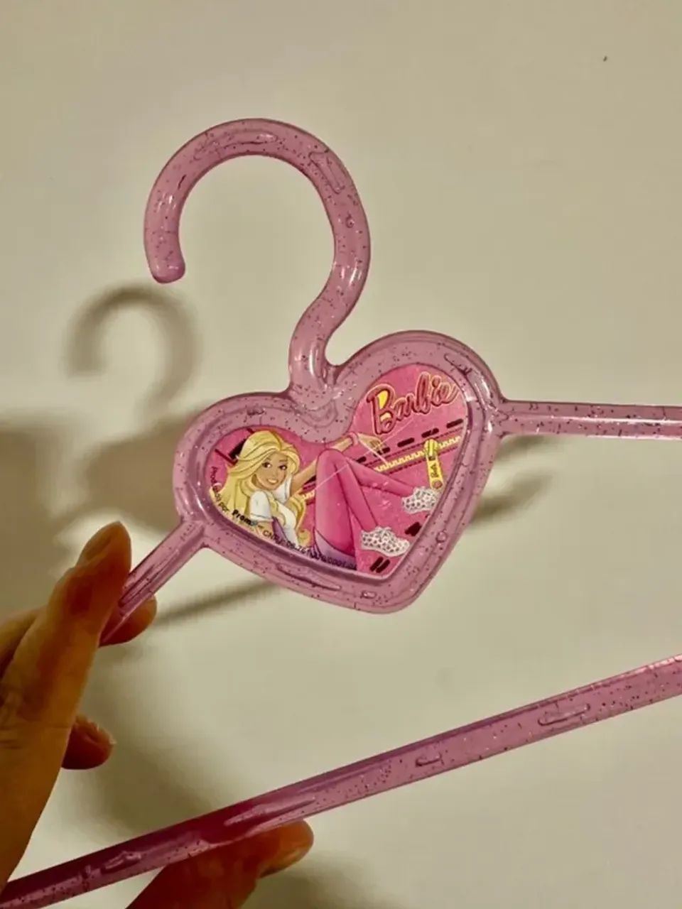 Cabide infantil Barbie - Foto 2