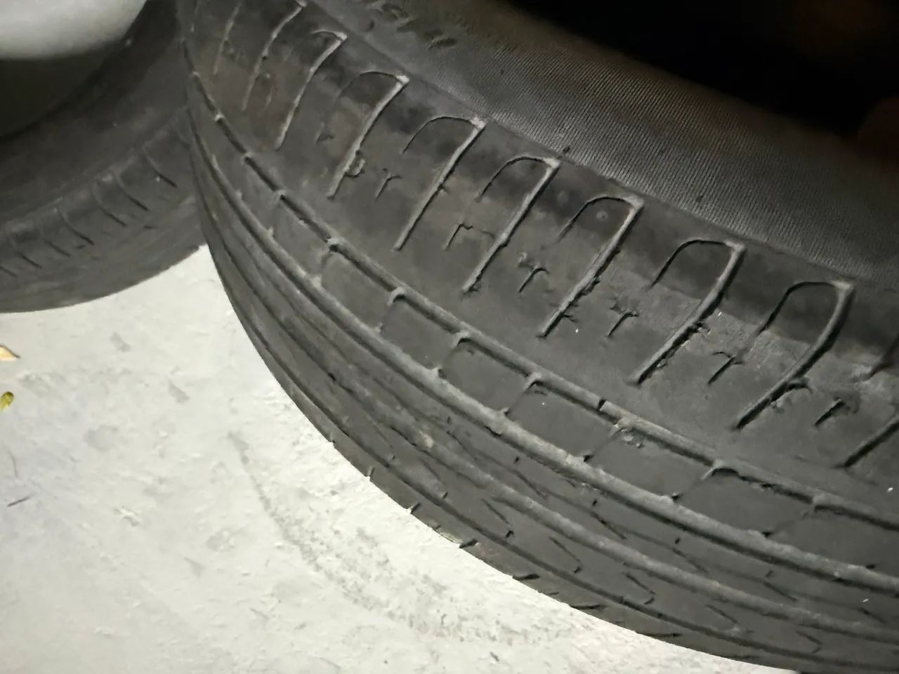 Pneus 205 55 17  - Foto 6