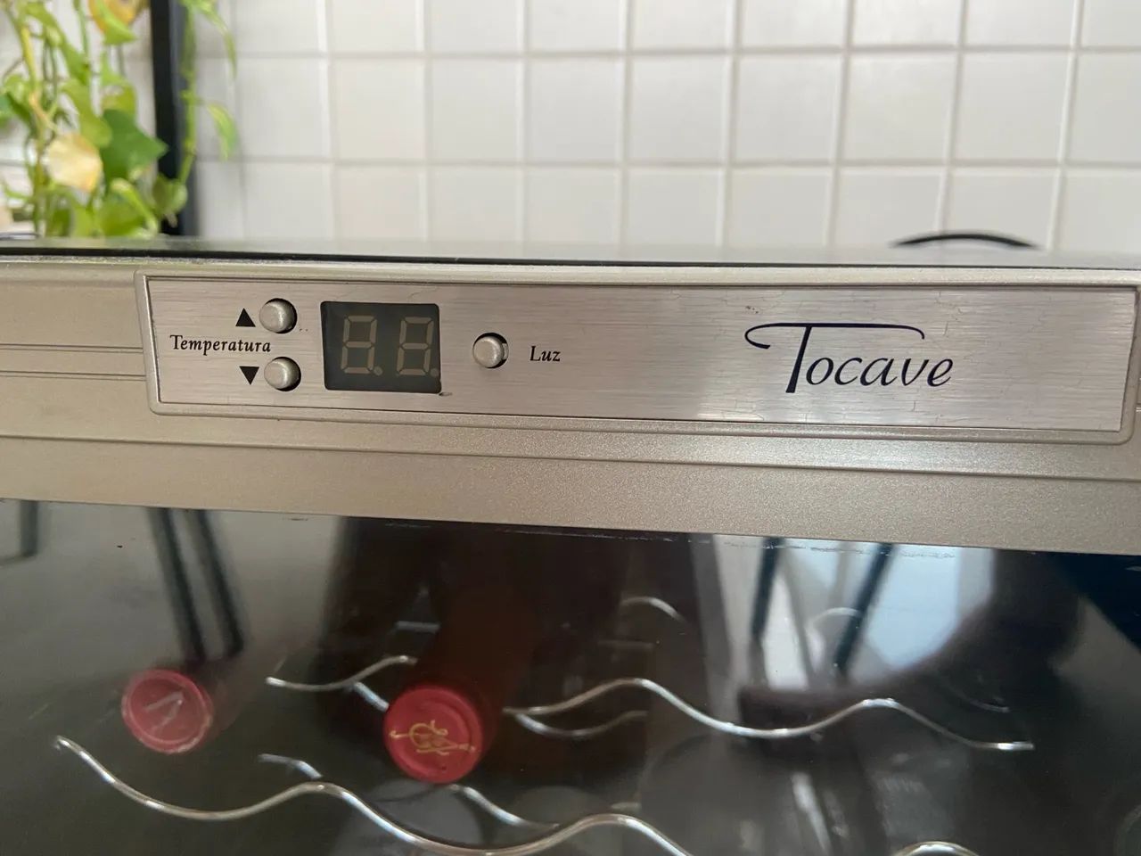 Adega de Vinho Climatizada 12 garrafas - Foto 4