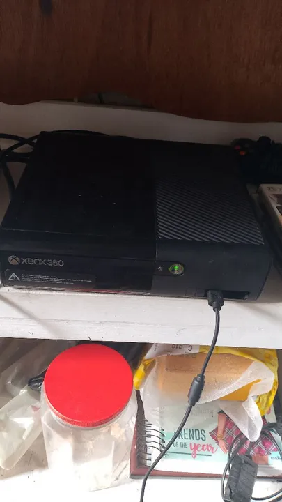 Xbox 360 bloqueado tá acendo luz vermelha