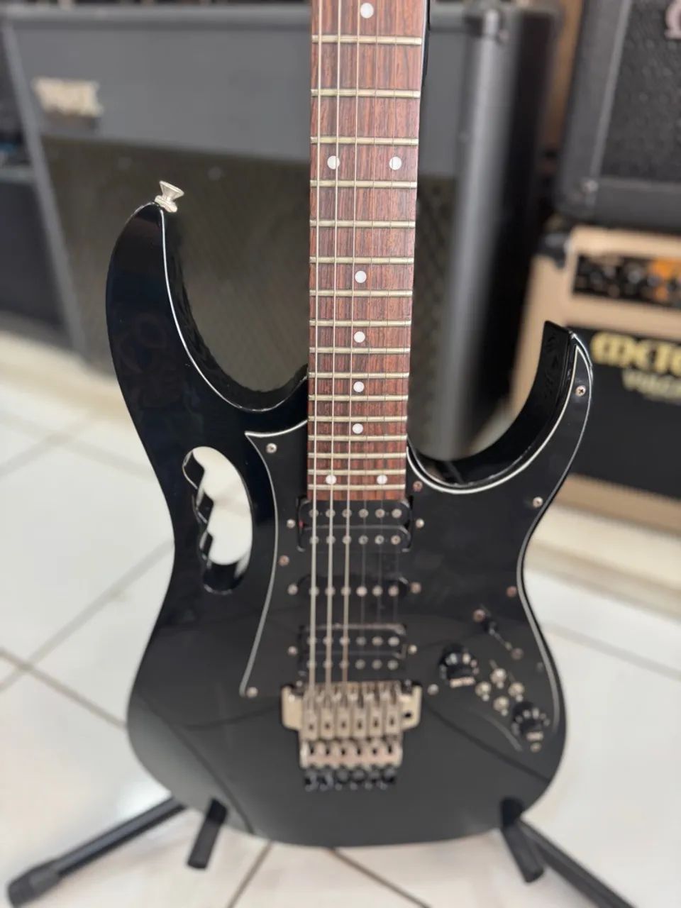 Guitarra Ibanez Jem Jr Ibanez c captação Seymor Ducan - Foto 2