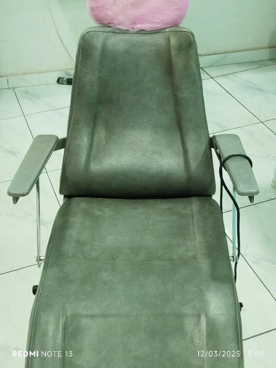 Cadeira para dentista ou estética  - Foto 2
