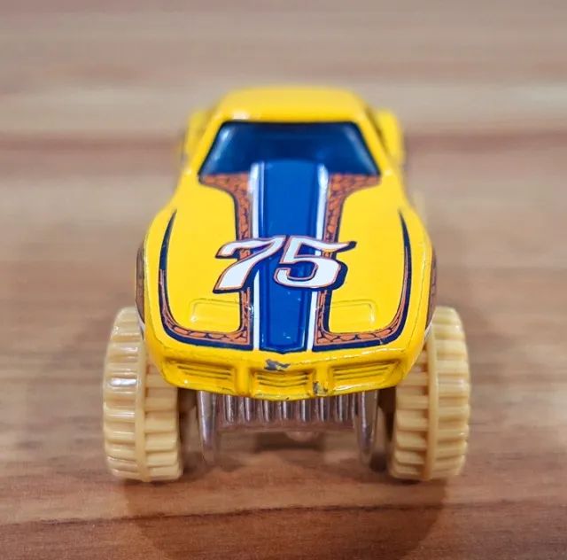 Hot Wheels '75 Corvette "Monster Vette" - Thrill Racers-Desert Series (Loose) - Foto 2